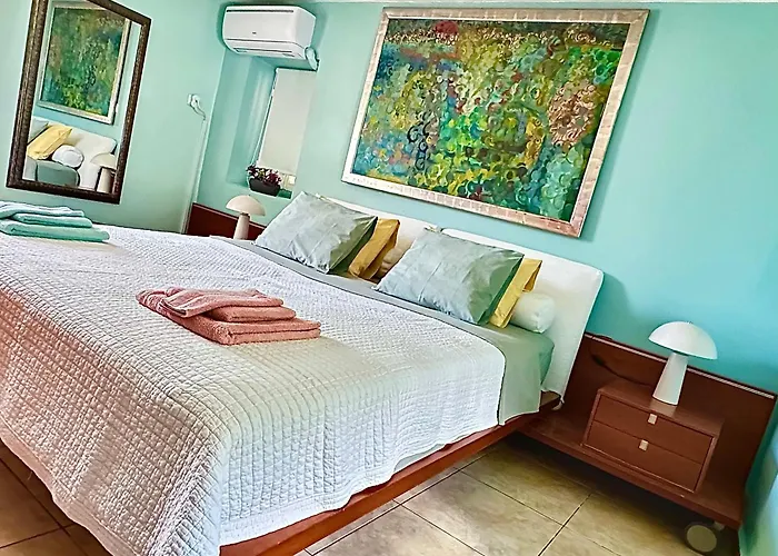 The Secret Garden At Georgia Holiday home *