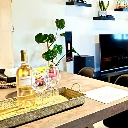 Vakantiehuis The Secret Garden At Georgia Kalamáta