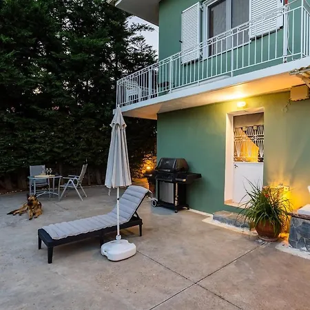 The Secret Garden At Georgia Kalamáta