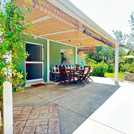 The Secret Garden At Georgia Kalamáta