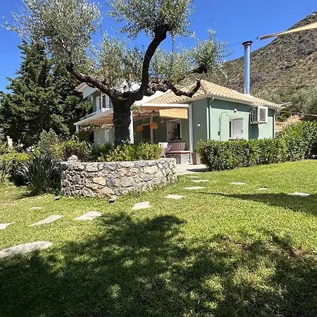 The Secret Garden At Georgia Casa vacanze