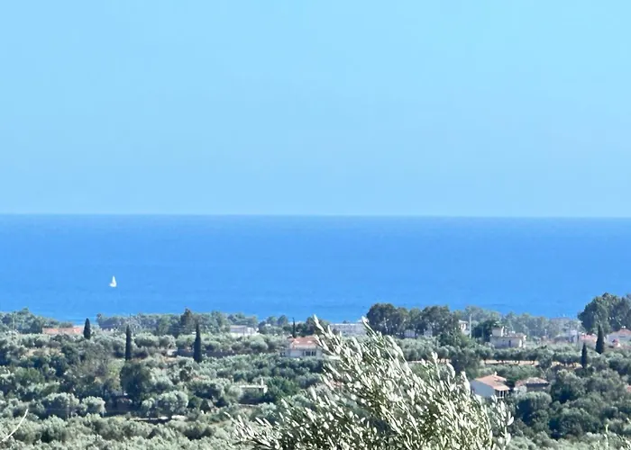 The Secret Garden At Georgia 度假居